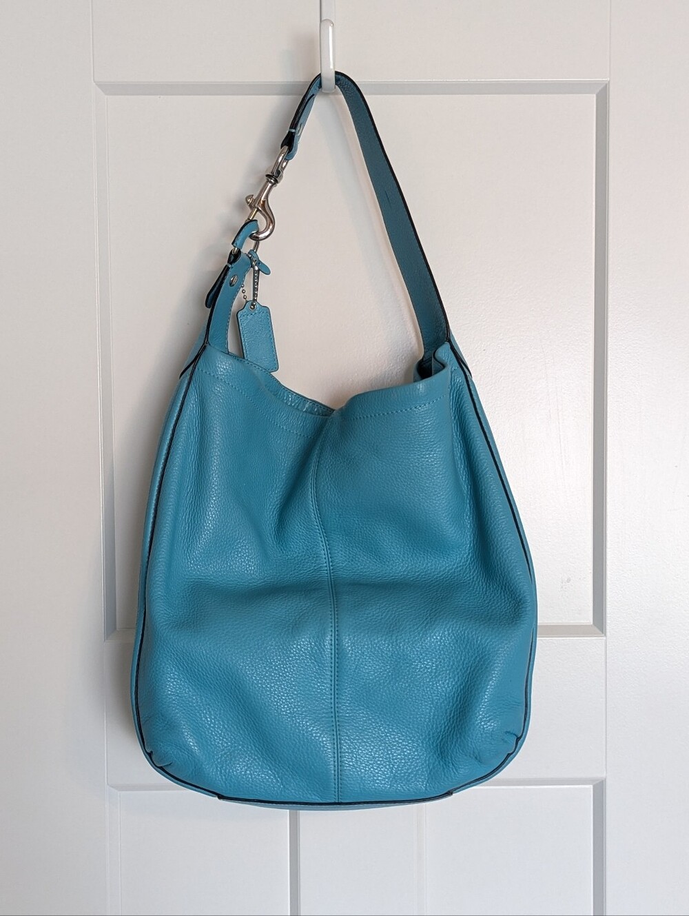 Coach Avery Pebble Leather Hobo Shoulder Bag - Turquoise Blue - Picture 3 of 10